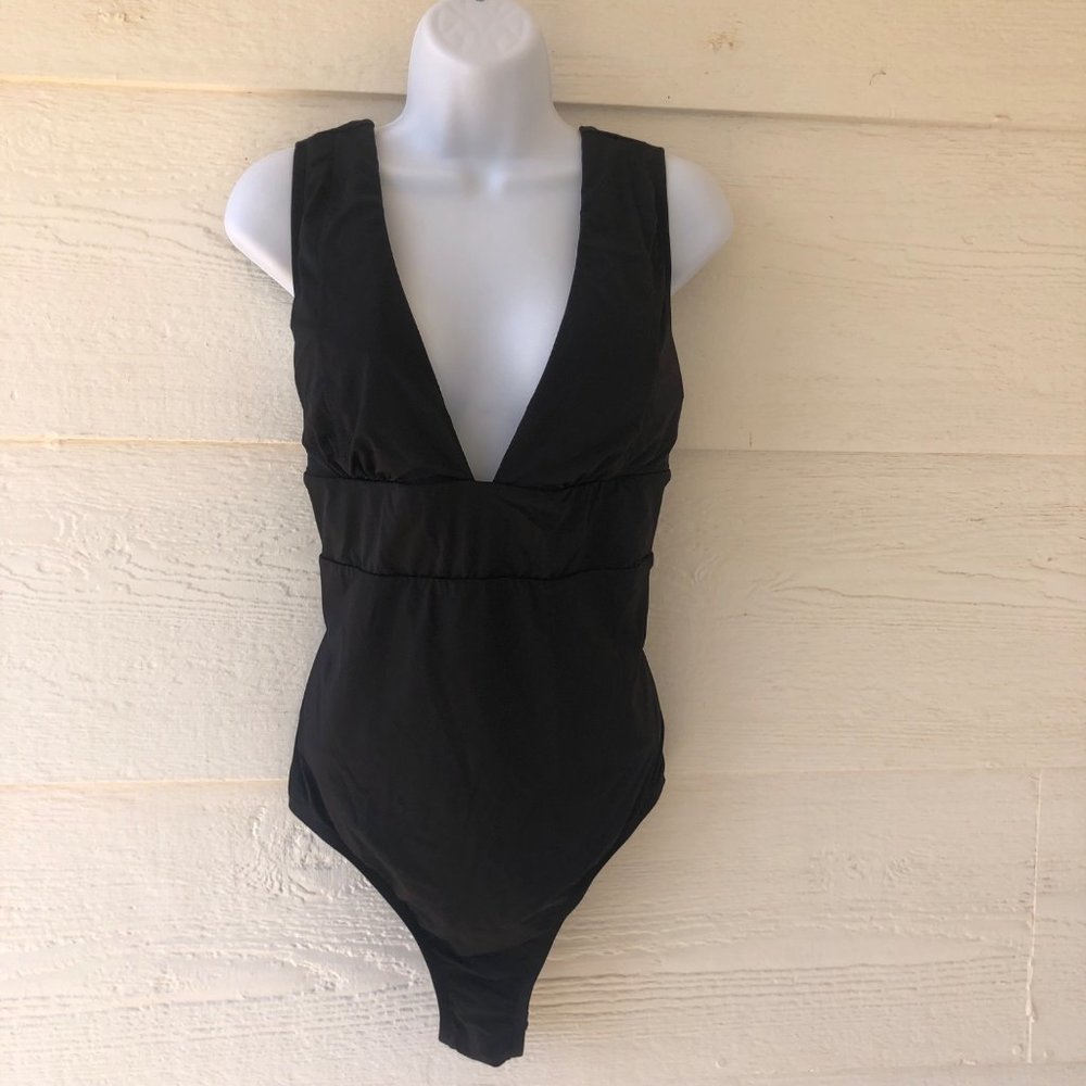 Andie One Pc Swimsuit The Mykonos 2XL Flat Black Plunge Front Deep Square Back